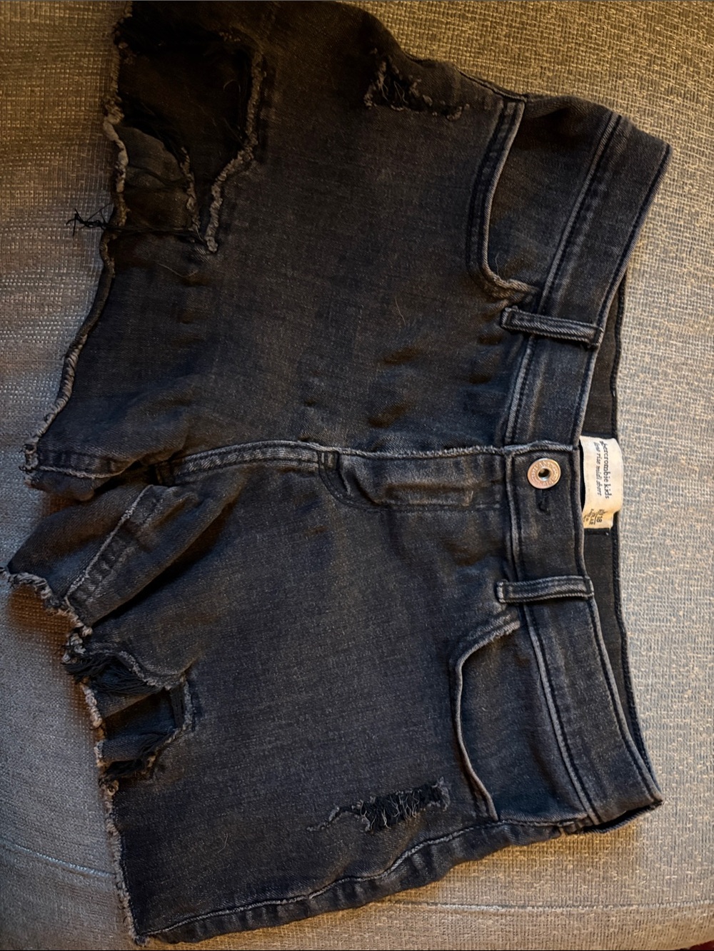Abercrombie Kids Distressed Dark Denim Shorts size 17/18
